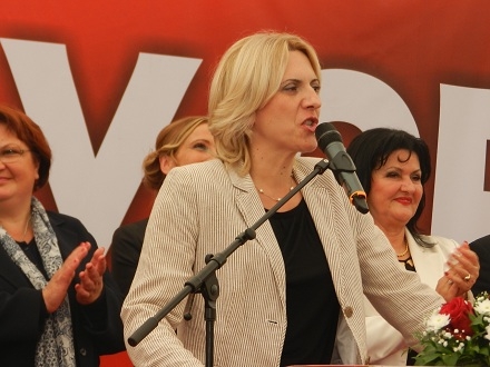 Nova-stara premijerka Republike Srpske (Foto: snsdbl.com)